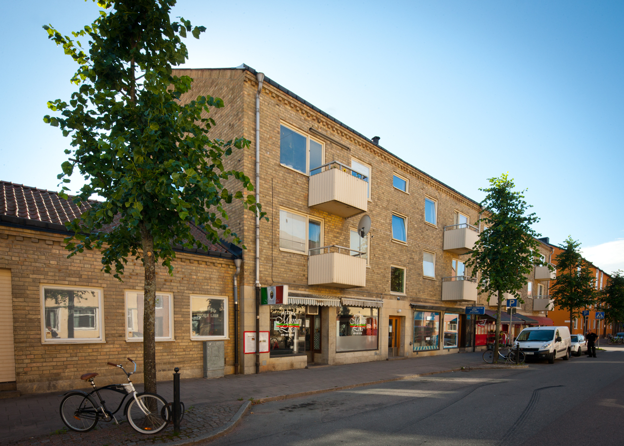 Trädgårdsgatan, kumla